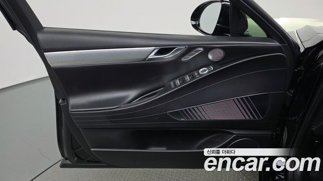 Genesis Electrified G80 (RG3) e-AWD 2024 — фото 24