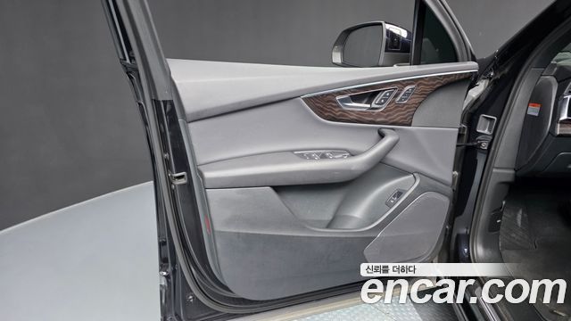 Audi Q7 (4M) 45 TDI Quattro Premium 2021 — фото 30