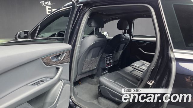 Audi Q7 (4M) 45 TDI Quattro Premium 2021 — фото 32