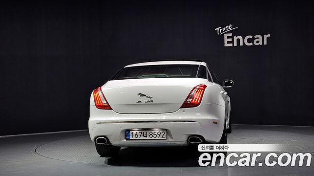 Jaguar XJ 3.0D Premium Luxury LWB X351 2011 — фото 4