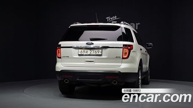 Ford Explorer 3.5 Limited 4WD 5th 2014 — фото 4