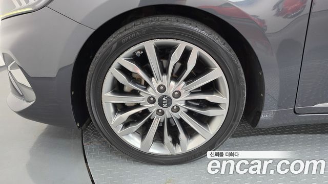 Kia K7 Premier 2.5 GDI Noblesse 2020 — фото 5