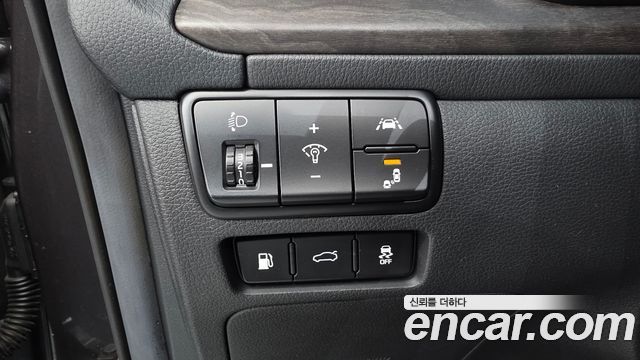 Kia K7 Premier 2.5 GDI Noblesse 2020 — фото 28