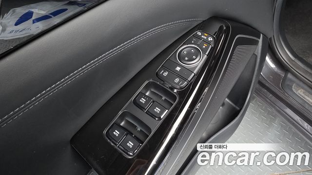 Kia K7 Premier 2.5 GDI Noblesse 2020 — фото 30