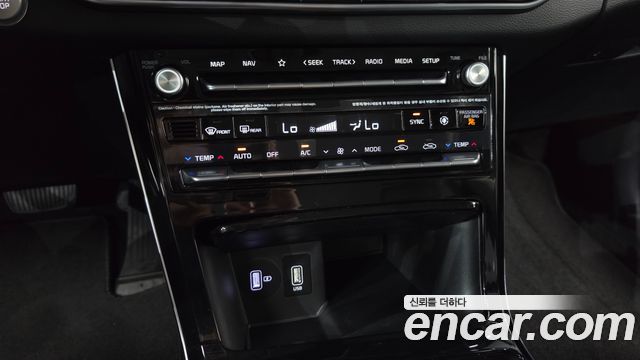 Kia K7 Premier 2.5 GDI Noblesse 2020 — фото 32