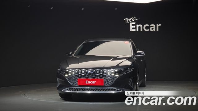 Hyundai Grandeur (IG) 2.5 Calligraphy 2021 — фото 3