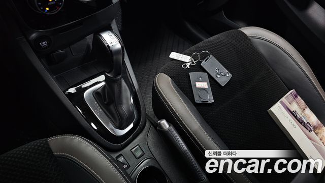 Renault Korea Clio Intens 2019 — фото 9