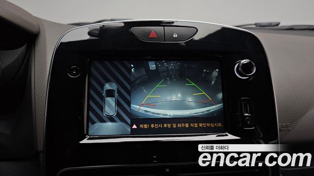 Renault Korea Clio Intens 2019 — фото 15