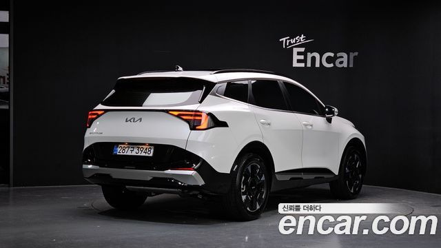 Kia Sportage (V) Gasoline 1.6 Turbo 2WD Signature 2025 — фото 2
