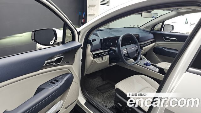 Kia Sportage (V) Gasoline 1.6 Turbo 2WD Signature 2025 — фото 10