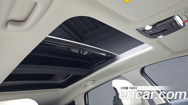 Kia Sportage (V) Gasoline 1.6 Turbo 2WD Signature 2025 — фото 19