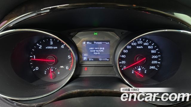 Kia Carnival 9-Seater Prstige 2020 — фото 8