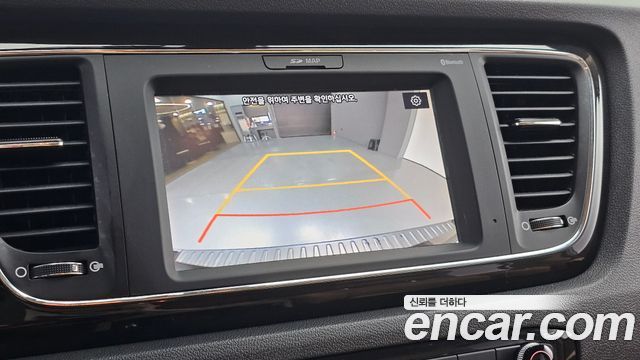 Kia Carnival 9-Seater Prstige 2020 — фото 14