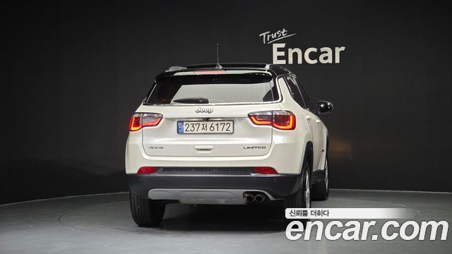 Jeep Compass (II) 2.4 Limitied AWD 2018 — фото 4