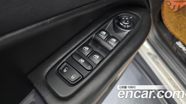 Jeep Compass (II) 2.4 Limitied AWD 2018 — фото 13