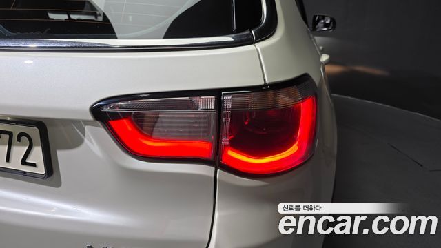 Jeep Compass (II) 2.4 Limitied AWD 2018 — фото 23
