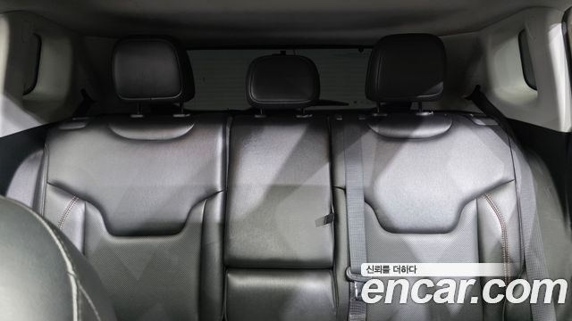 Jeep Compass (II) 2.4 Limitied AWD 2018 — фото 28