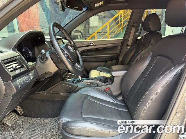 KG Mobility (SsangYong) Rexton Sports Khan Diesel 2.2 4WD Dynamic Edition (5-Link) 2021 — фото 10