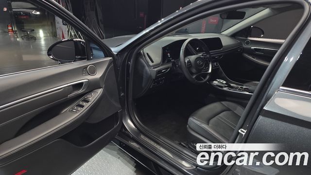 Hyundai Sonata (DN8) 2.0 Premium Plus 2022 — фото 10