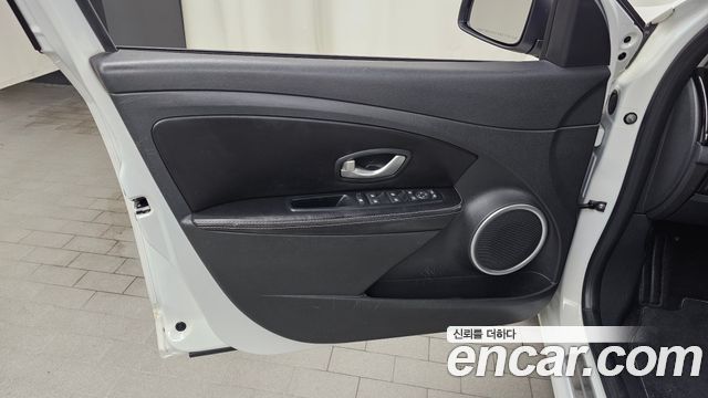 Renault Korea SM3 Neo LE 2016 — фото 24