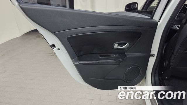 Renault Korea SM3 Neo LE 2016 — фото 25