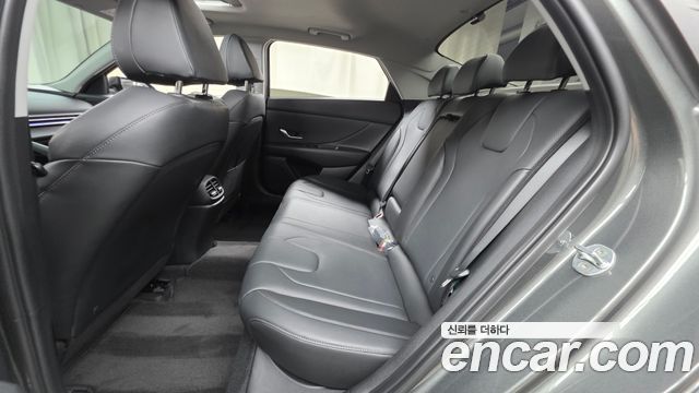 Hyundai Avante (CN7) 1.6 Inspiration 2023 — фото 12