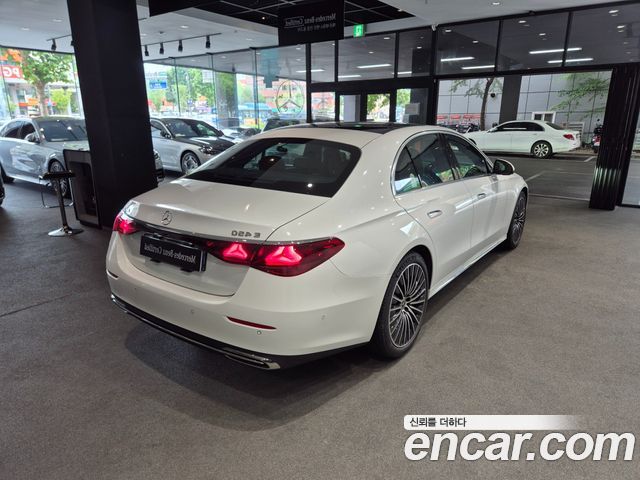 Mercedes-Benz E-Class (W214) E450 4MATIC Exclusive 2026 — фото 2