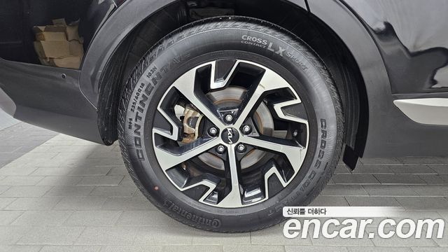 Kia Sportage Hybrid (V) Signature Gravity 2WD 2022 — фото 5
