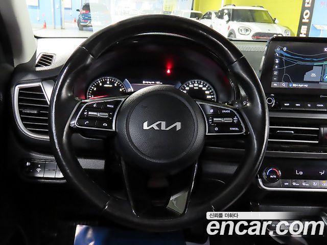 Kia Seltos Gasoline 1.6 Turbo 2WD Prestige 2023 — фото 9