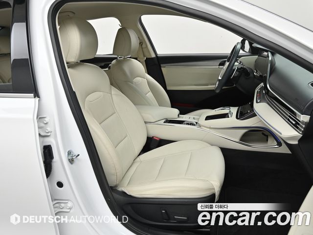 Hyundai Grandeur (IG) 2.5 Le Blanc 2023 — фото 15