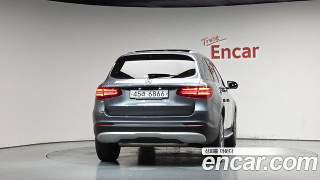Mercedes-Benz GLC-Class (X253) GLC350e 4MATIC Premium 2019 — фото 4