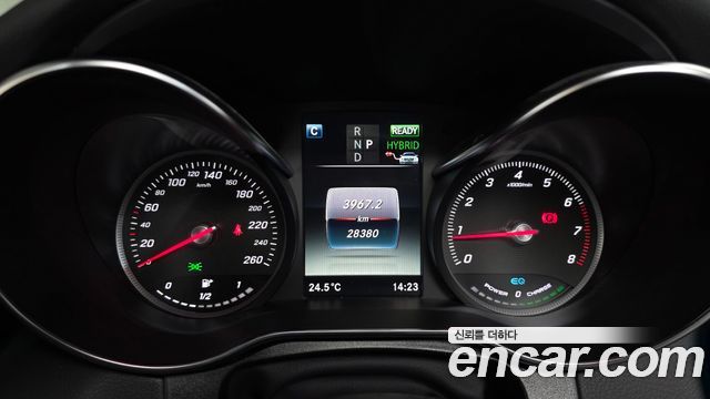 Mercedes-Benz GLC-Class (X253) GLC350e 4MATIC Premium 2019 — фото 8