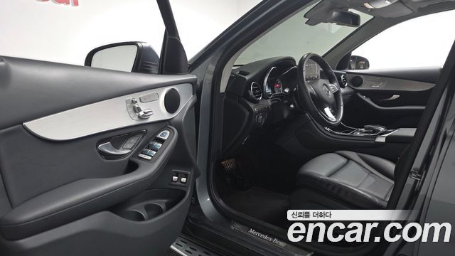 Mercedes-Benz GLC-Class (X253) GLC350e 4MATIC Premium 2019 — фото 10