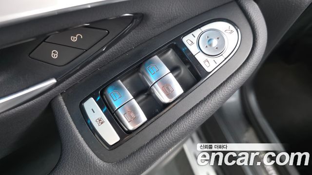 Mercedes-Benz GLC-Class (X253) GLC350e 4MATIC Premium 2019 — фото 30
