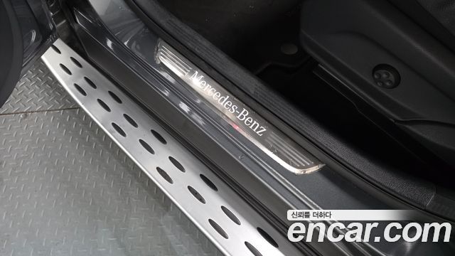 Mercedes-Benz GLC-Class (X253) GLC350e 4MATIC Premium 2019 — фото 34