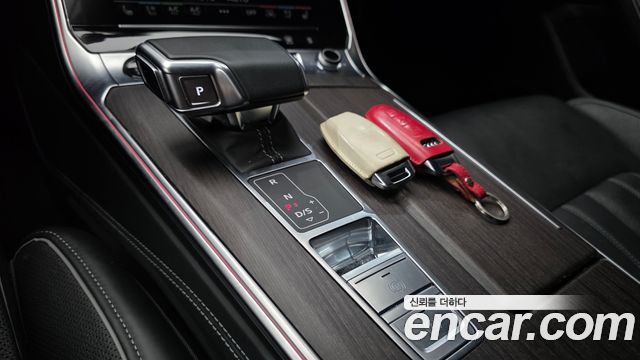 Audi A6 (C8) 50 TDI Quattro Premium 2023 — фото 9