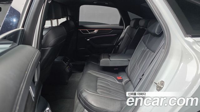 Audi A6 (C8) 50 TDI Quattro Premium 2023 — фото 12