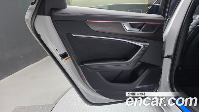 Audi A6 (C8) 50 TDI Quattro Premium 2023 — фото 25