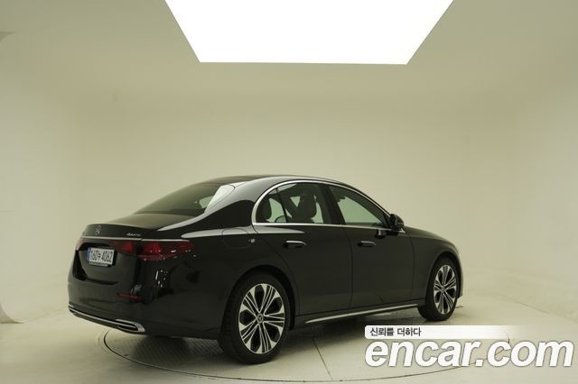 Mercedes-Benz E-Class (W214) E350e 4MATIC 2025 — фото 2