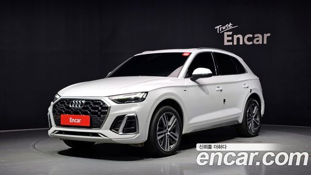 Audi Q5 (FY) 40 TDI Quattro Premium 2022 — фото 1