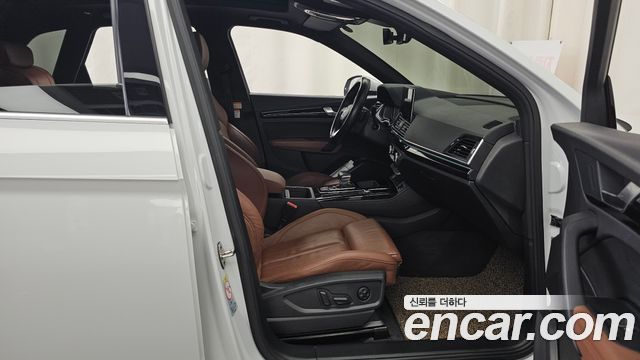 Audi Q5 (FY) 40 TDI Quattro Premium 2022 — фото 11
