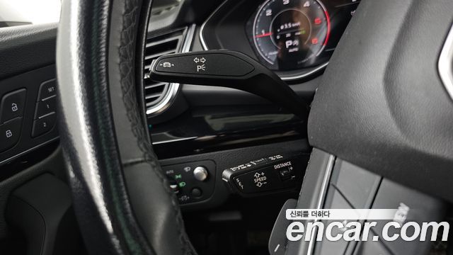 Audi Q5 (FY) 40 TDI Quattro Premium 2022 — фото 32