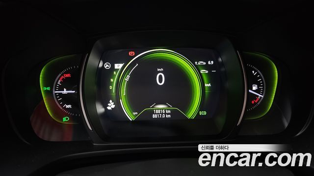 Renault Korea QM6 2.0 GDe RE Signature 2WD 2021 — фото 8