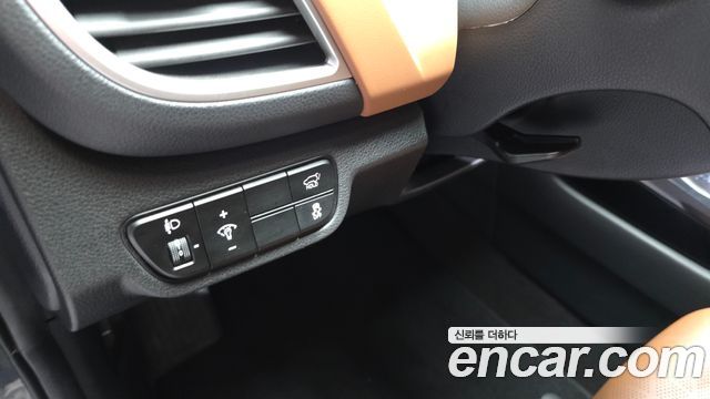 Kia Seltos Gasoline 2.0 2WD Signature 2024 — фото 14