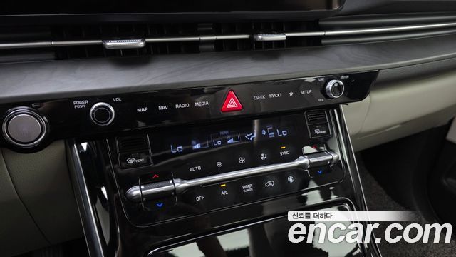 Kia Carnival (IV) Gasoline 7-Seater Signature 2021 — фото 17