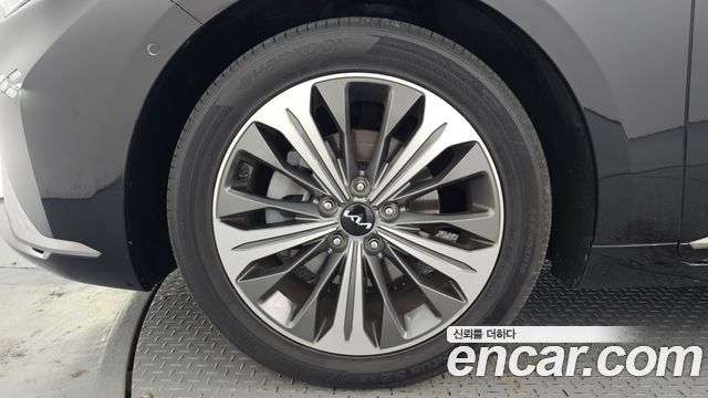 Kia K8 Hybrid Noblesse 2022 — фото 5