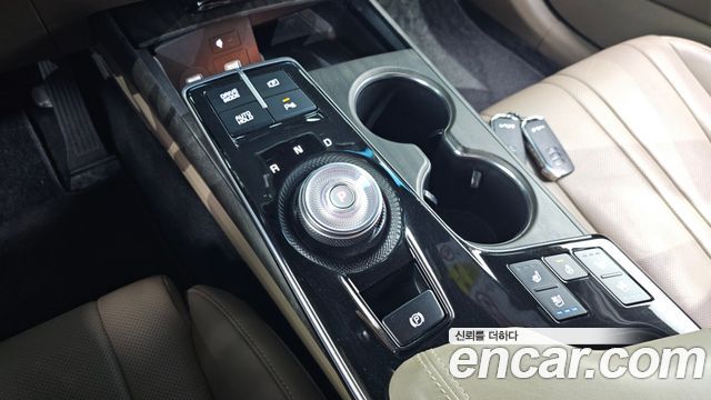 Kia K8 Hybrid Noblesse 2022 — фото 9