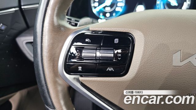Kia K8 Hybrid Noblesse 2022 — фото 17