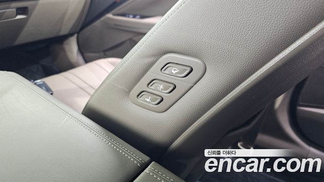 Kia K8 Hybrid Noblesse 2022 — фото 33