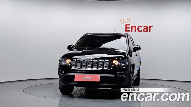 Jeep Compass 2.4 Limited 1st 2015 — фото 3